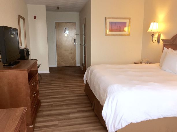 Imagen de los interiores del Hotel Mainstay And Conference Center. Foto 13