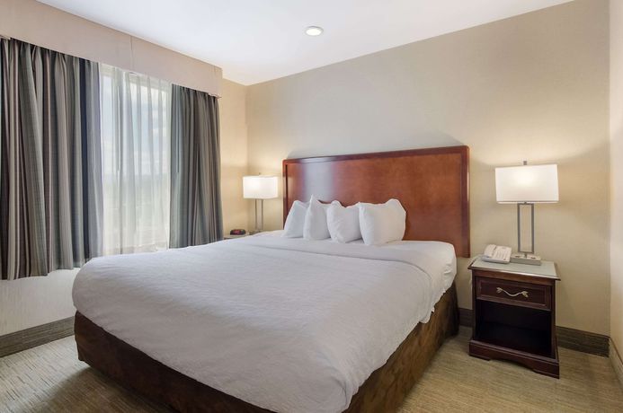 Imagen de la habitación del Hotel Mainstay Suites Airport. Foto 5