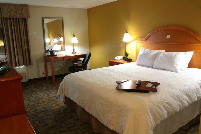 Imagen de la habitación del Hotel Mainstay Suites Bourbonnais - Kankakee. Foto 10