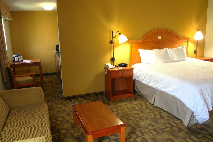 Imagen de la habitación del Hotel Mainstay Suites Bourbonnais - Kankakee. Foto 12