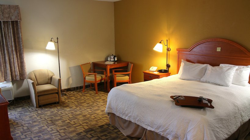 Imagen de la habitación del Hotel Mainstay Suites Bourbonnais - Kankakee. Foto 16