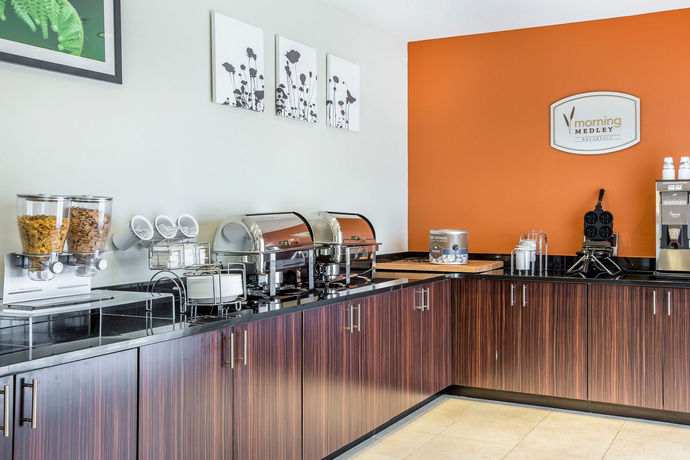 Imagen del bar/restaurante del Hotel Mainstay Suites Cartersville - Emerson Lake Point. Foto 7