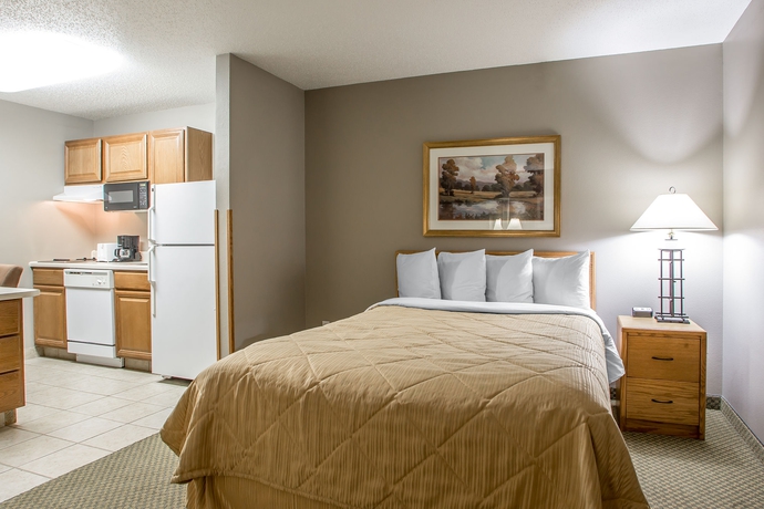 Imagen de la habitación del Hotel Mainstay Suites Cedar Rapids. Foto 5