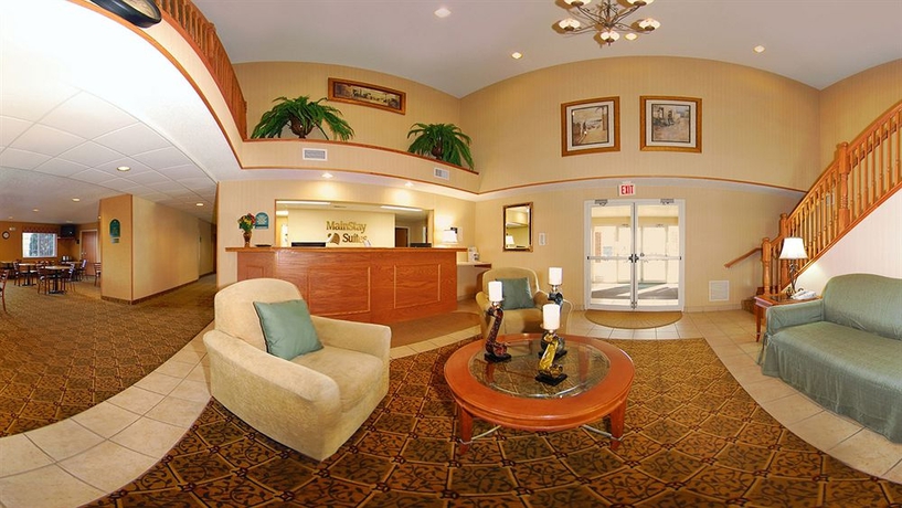 Imagen de los interiores del Hotel Mainstay Suites Cedar Rapids. Foto 14