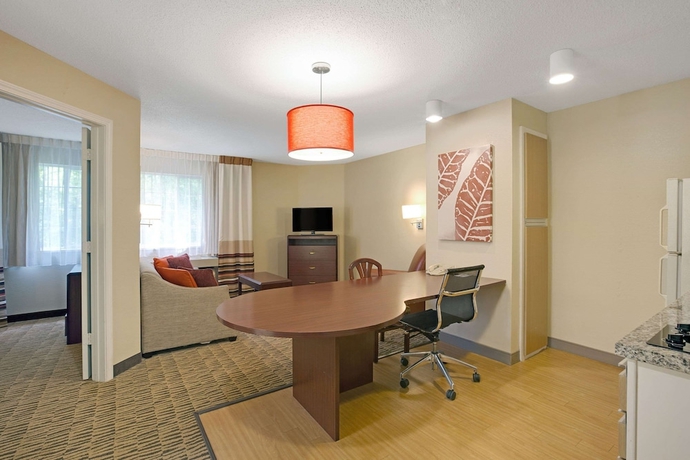 Imagen de la habitación del Hotel Mainstay Suites Charlotte - Executive Park. Foto 7