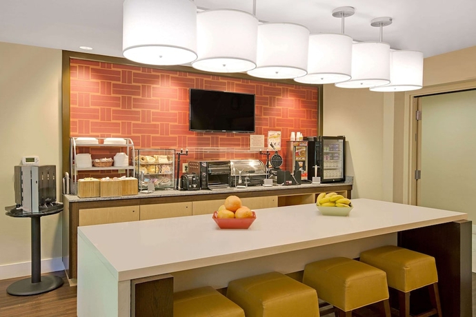 Imagen del bar/restaurante del Hotel Mainstay Suites Charlotte - Executive Park. Foto 3