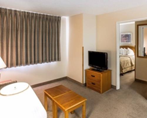 Imagen de la habitación del Hotel Mainstay Suites Dubuque At Hwy 20. Foto 4