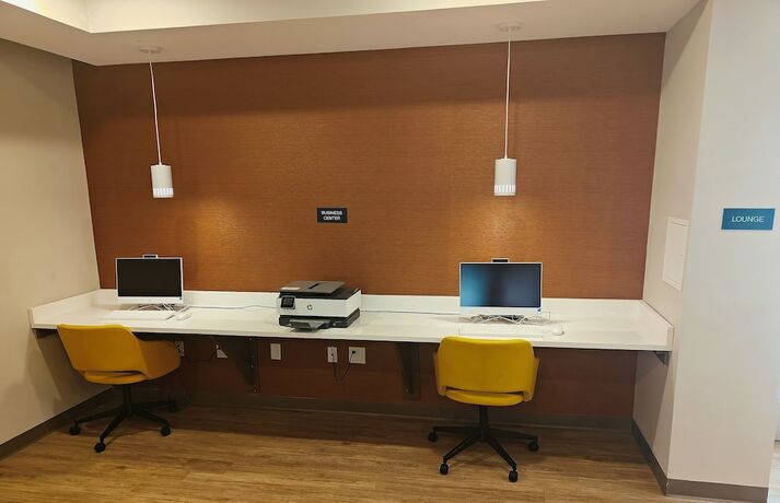 Imagen de los interiores del Hotel Mainstay Suites Gatlinburg Downtown Area. Foto 22