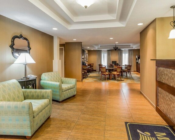 Imagen general del Hotel Mainstay Suites Grand Island. Foto 8