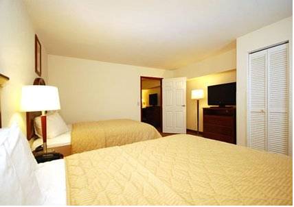 Imagen de la habitación del Hotel Mainstay Suites Grantville. Foto 7