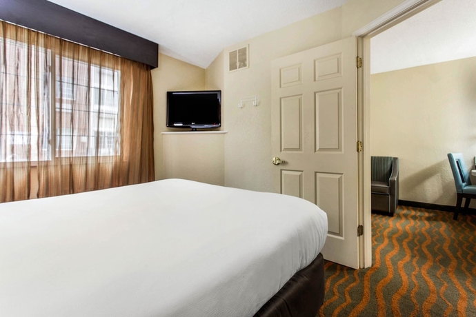 Imagen de la habitación del Hotel Mainstay Suites Greenville Airport. Foto 9