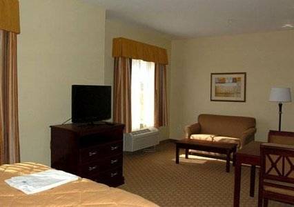 Imagen de la habitación del Hotel Mainstay Suites Houma. Foto 5