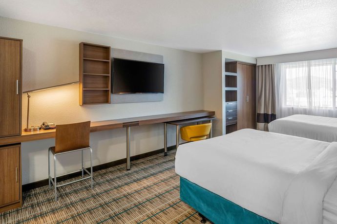Imagen de la habitación del Hotel Mainstay Suites I-90 City Center. Foto 15