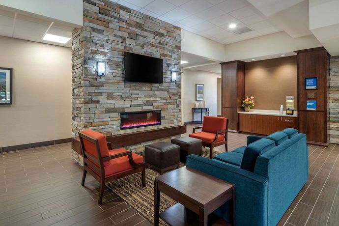 Imagen de los interiores del Hotel Mainstay Suites I-90 City Center. Foto 20