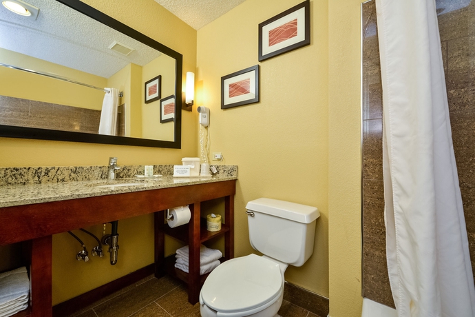 Imagen de la habitación del Hotel Mainstay Suites Joliet I-55. Foto 9