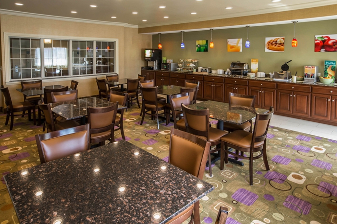 Imagen del bar/restaurante del Hotel Mainstay Suites Joliet I-80. Foto 3