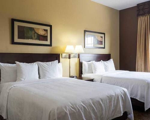 Imagen de la habitación del Hotel Mainstay Suites Minot. Foto 7