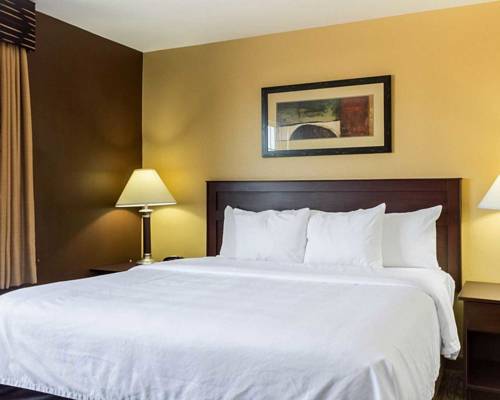 Imagen de la habitación del Hotel Mainstay Suites Minot. Foto 9