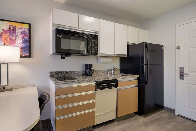 Imagen de la habitación del Hotel Mainstay Suites Omaha Old Mill. Foto 4
