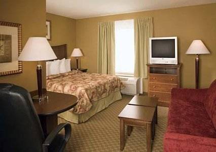 Imagen de la habitación del Hotel Mainstay Suites Port Saint Joe. Foto 3