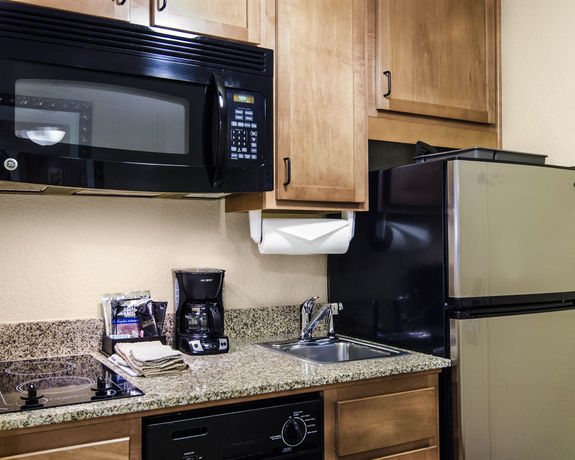 Imagen de la habitación del Hotel Mainstay Suites, Rogers. Foto 5