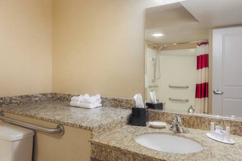 Imagen de la habitación del Hotel Mainstay Suites St. Louis - Galleria. Foto 12