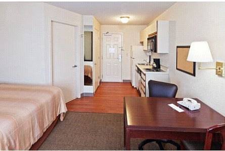 Imagen de la habitación del Hotel Mainstay Suites Wichita Northeast. Foto 4