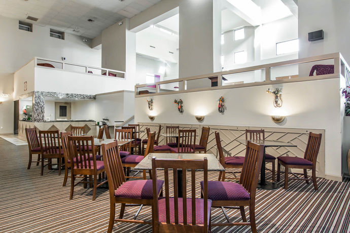 Imagen del bar/restaurante del Hotel Mainstay Suites Williamsburg I-64. Foto 5