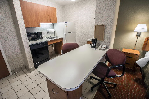 Imagen de la habitación del Hotel Mainstay Suites Wilmington. Foto 10