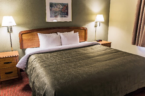 Imagen de la habitación del Hotel Mainstay Suites Wilmington. Foto 13