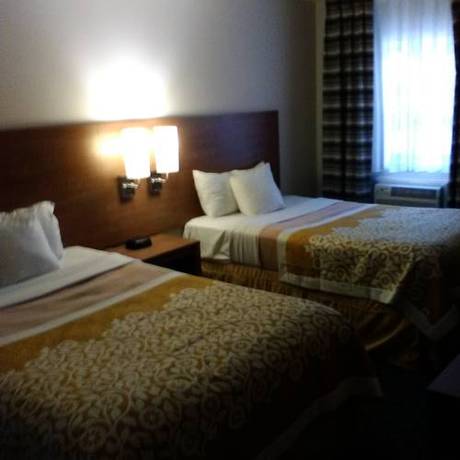 Imagen de la habitación del Hotel Mainstreet Inn. Foto 9