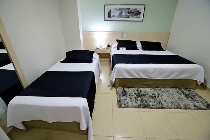 Imagen de la habitación del Hotel Maione. Foto 3