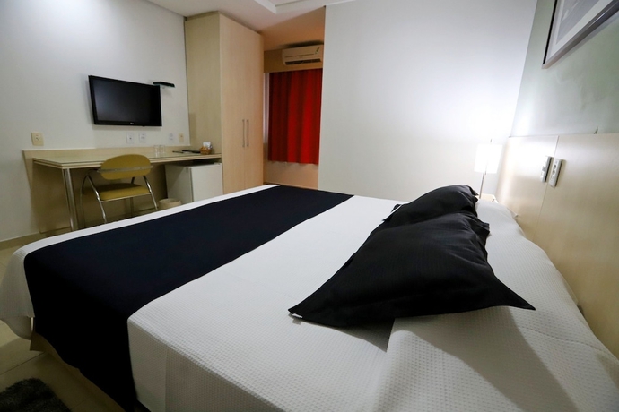 Imagen de la habitación del Hotel Maione. Foto 9