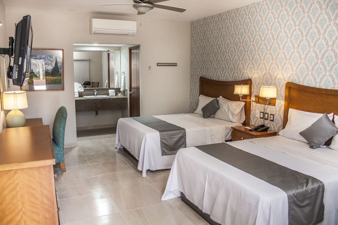 Imagen de la habitación del Hotel Maioris Navolato. Foto 15