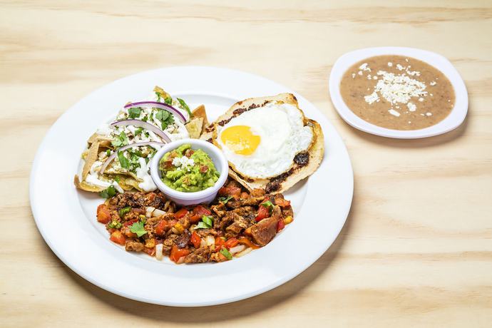 Imagen del bar/restaurante del Hotel Maioris Navolato. Foto 7