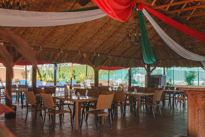 Imagen de la habitación del Hotel Maioris Navolato. Foto 16