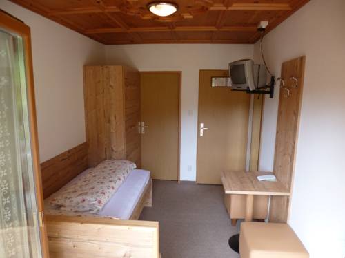 Imagen de la habitación del Hotel Mair. Foto 15