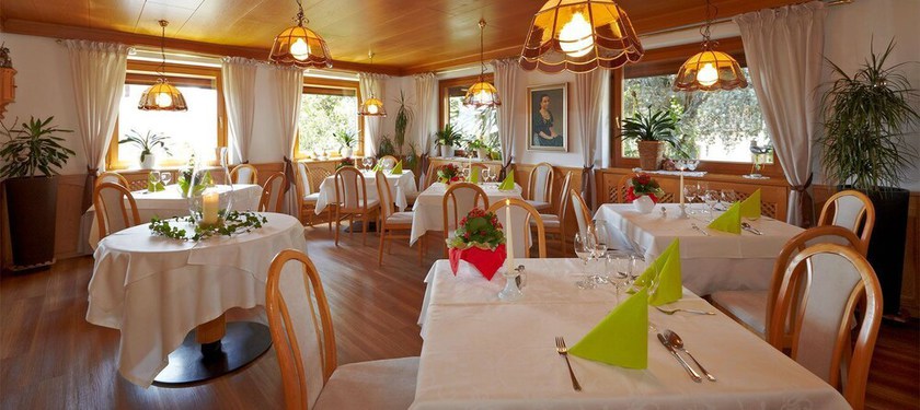 Imagen del bar/restaurante del Hotel Mair am Turm. Foto 4