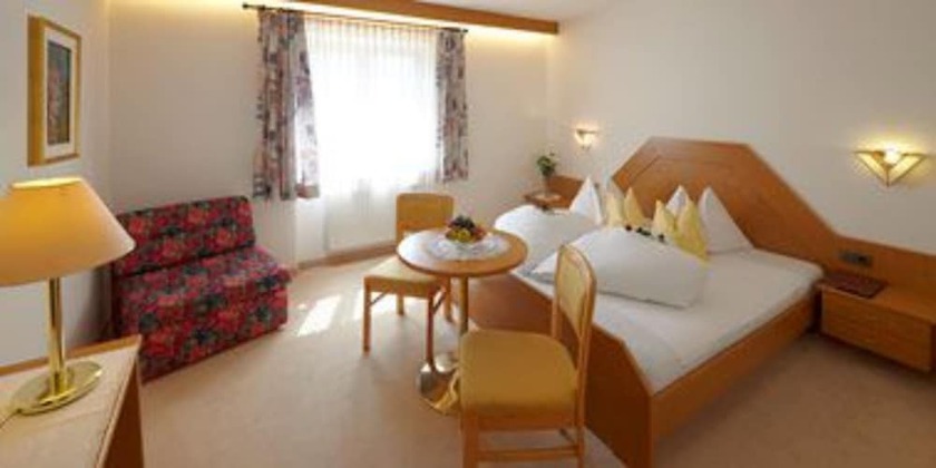 Imagen de la habitación del Hotel Mair am Turm. Foto 18
