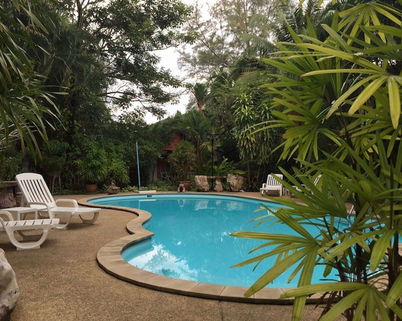 Imagen de la piscina del Hotel Mairood Resort. Foto 15