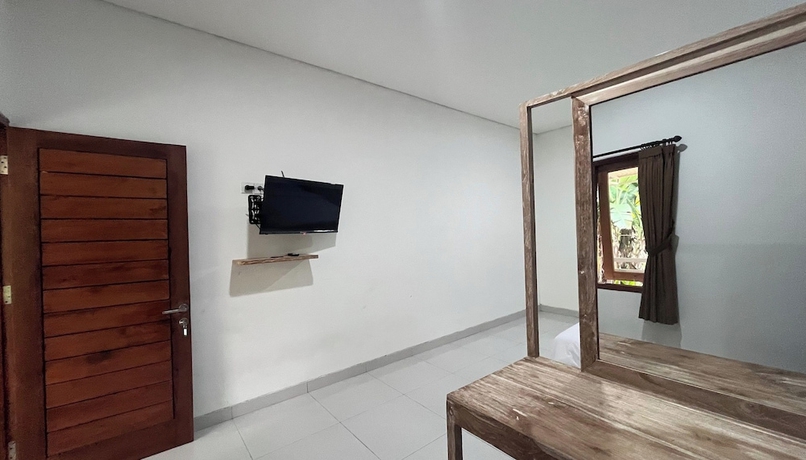 Imagen de la habitación del Hotel Maisaba Living Sibang Gede. Foto 9