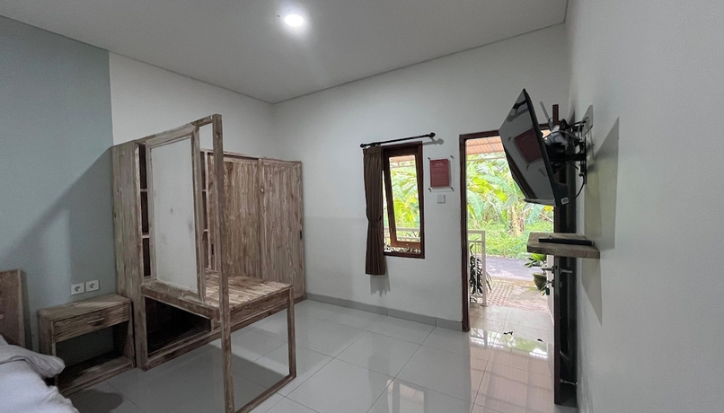 Imagen de la habitación del Hotel Maisaba Living Sibang Gede. Foto 10
