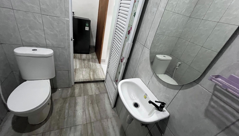 Imagen de la habitación del Hotel Maisaba Living Sibang Gede. Foto 14