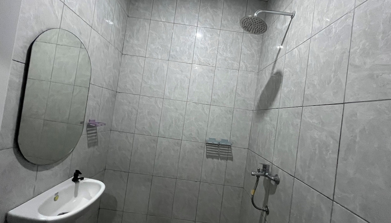 Imagen de la habitación del Hotel Maisaba Living Sibang Gede. Foto 16