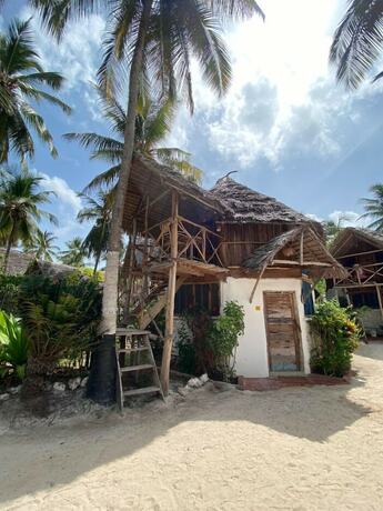 Imagen general del Hotel Maisha Matamu Beach. Foto 11