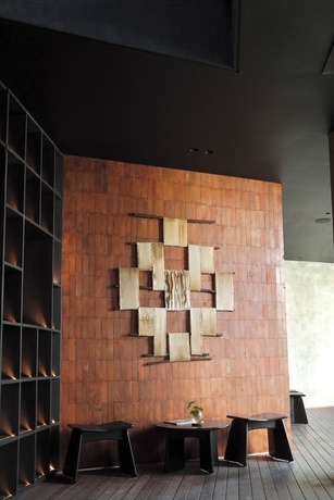 Imagen de los interiores del Hotel Maisola by ARTOTEL Semarang. Foto 14