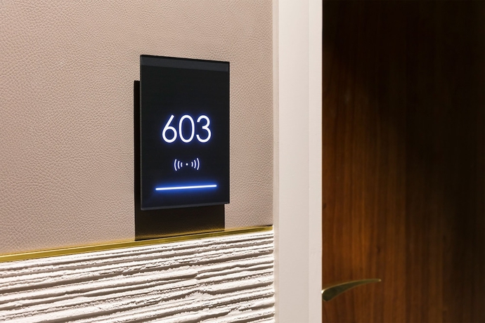 Imagen de la habitación del Hotel Maison Albar - Le Pont-neuf. Foto 17