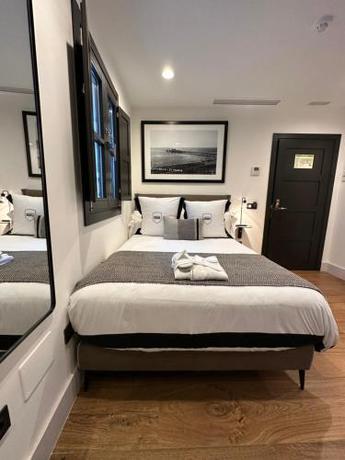 Imagen de la habitación del Hotel Maison Ardois La Ciudadela Marbella. Foto 2