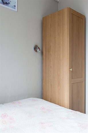 Imagen de la habitación del Hotel Maison Barbès. Foto 9