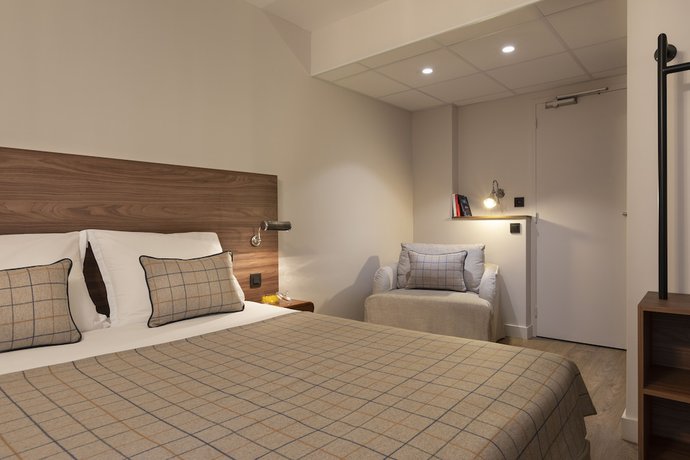 Imagen de la habitación del Hotel Maison Barbillon Grenoble. Foto 8